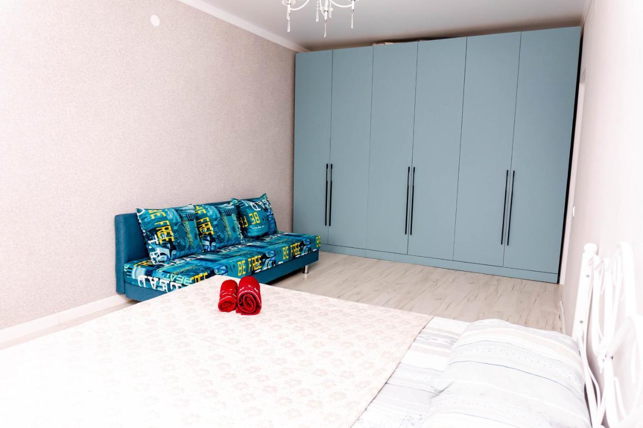 Апартаменты Актобе Люкс Aktobe Exterior foto