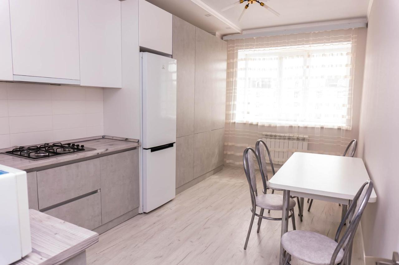 Апартаменты Актобе Люкс Aktobe Exterior foto